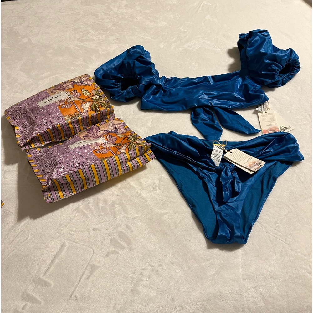 Agua Bendita top and bottom, NWT.